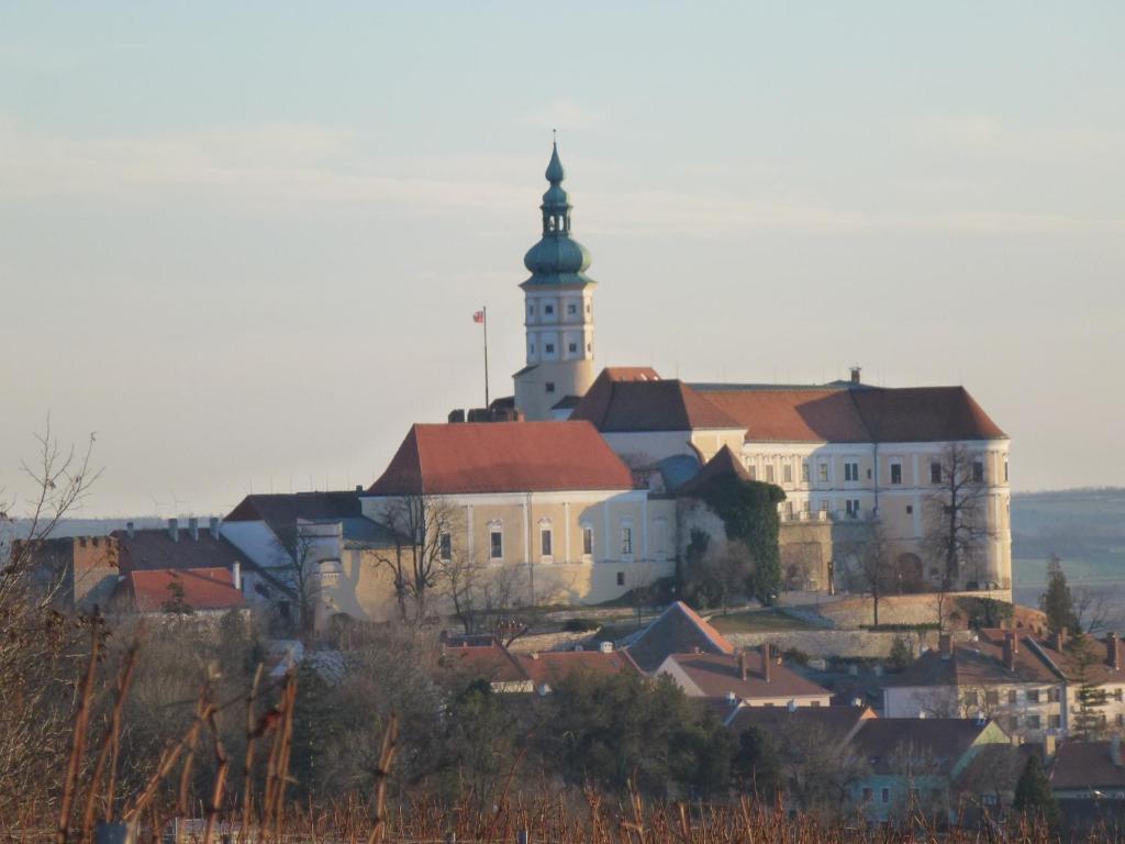Ubytovani U Jerabku - Parkovani Zdarma Mikulov Eksteriør bilde